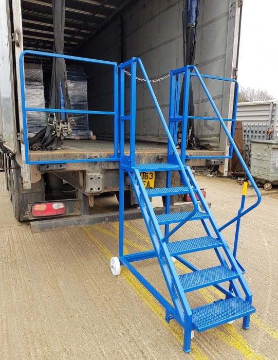 lorry-trailer-access-steps-with-folding-wing-gates Hercules Steps with Batwings